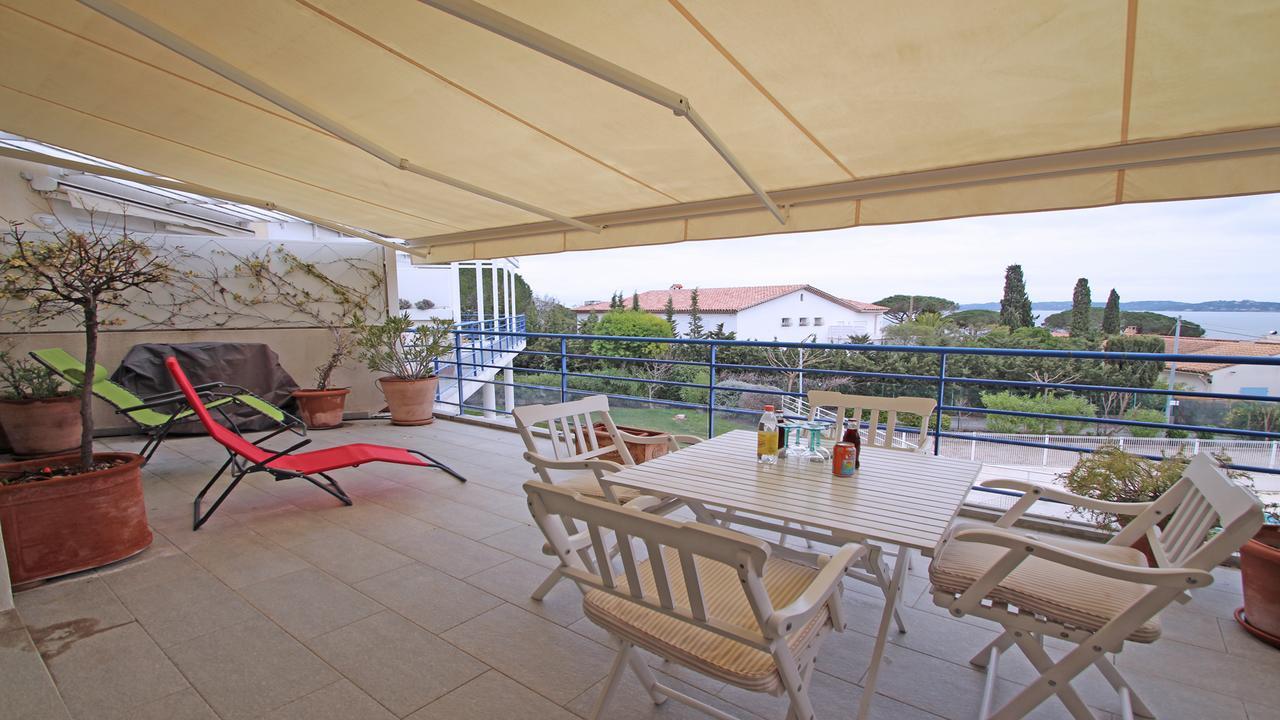 Apartament Les Terrasses De La Croisette Sainte-Maxime Zewnętrze zdjęcie